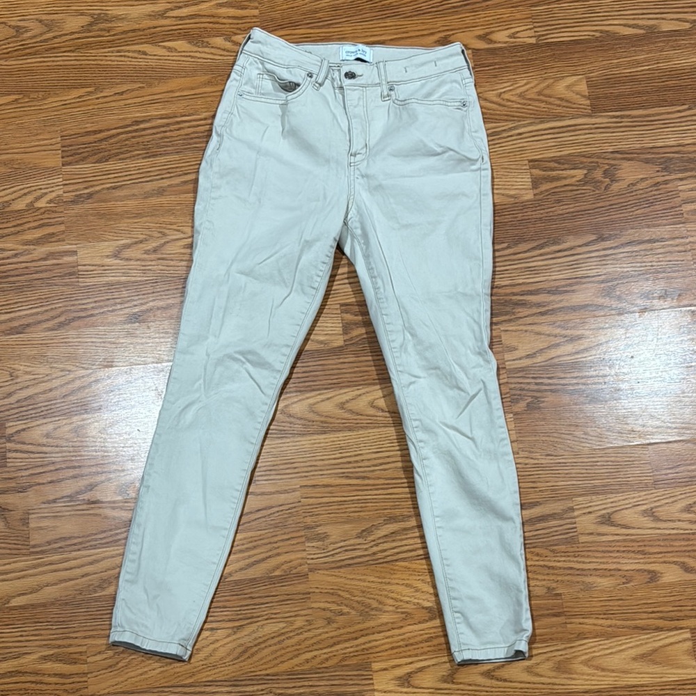 Women’s Khaki Crown and Ivy High Rise Skinny Jeans